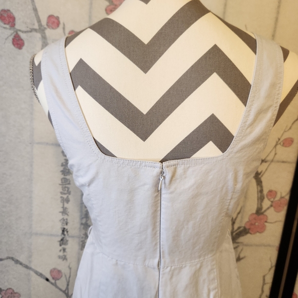 Ann Taylor Sleeveless Midi Dress 0 - Picture 6 of 13